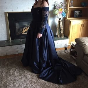 Navy blue prom dress